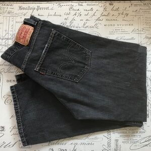Levi’s 569 black jeans